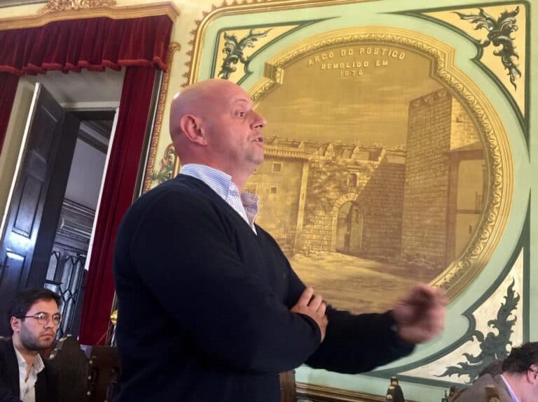 Feirantes voltam a pedir regresso ao FORUM Braga. CMB recusa