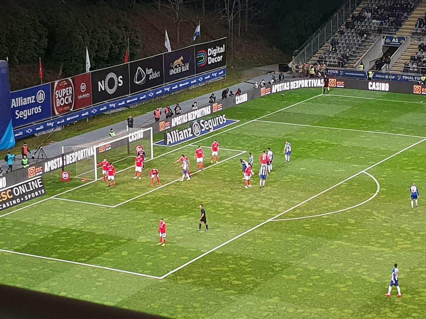 Benfica x FC Porto (crónica 1ª parte)