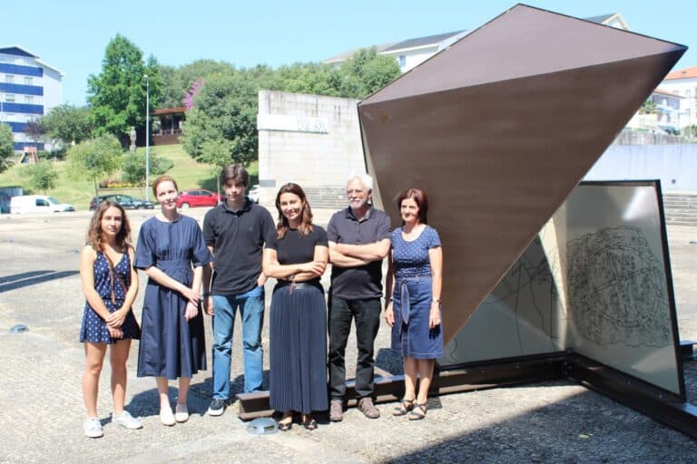 “Porta Nova” premeia estudantes da D. Maria II