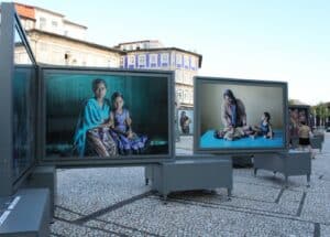 "Terra de Sonhos". Uma exposição que funde alegria e sofrimento