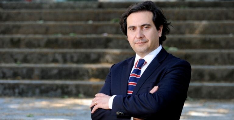 “Muitas vezes esquecemo-nos de colocar protector nos pés”