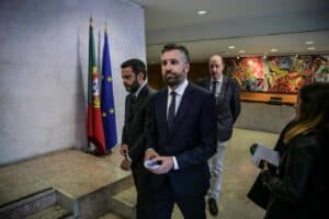 Governo vai declarar crise energética devido à greve dos motoristas