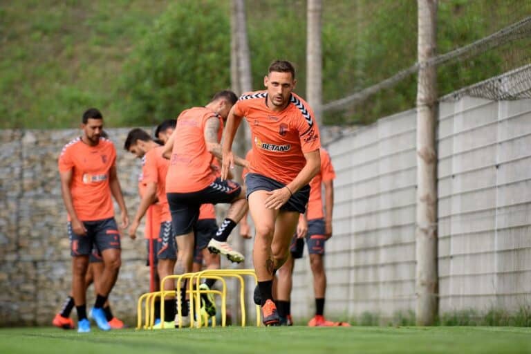 SCB empresta&nbsp;Stojiljkovic ao Boavista