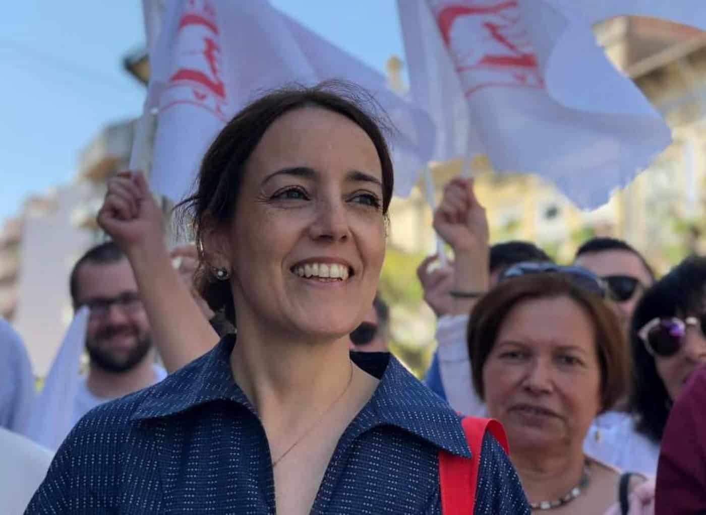 Isabel E. Carvalhais é a mandatária do PS às legislativas. "É irrelevante o nº de deputados eleitos"