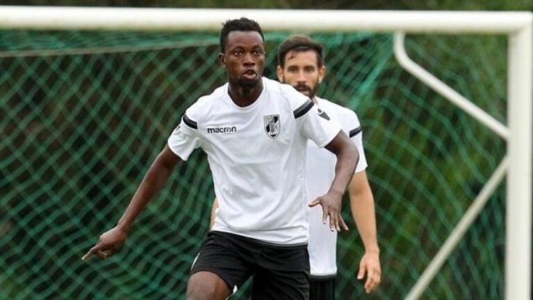 Vitória SC. Joseph Amoah só regressa em 2020