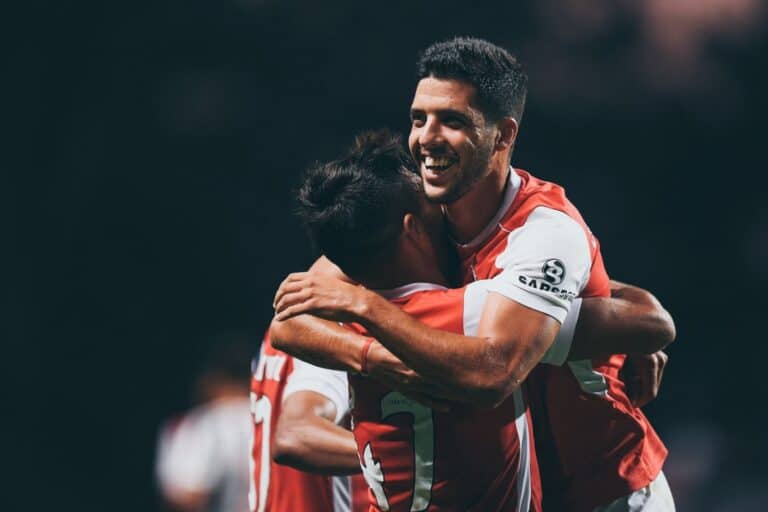 O onze de Sá Pinto para o jogo em Moscovo