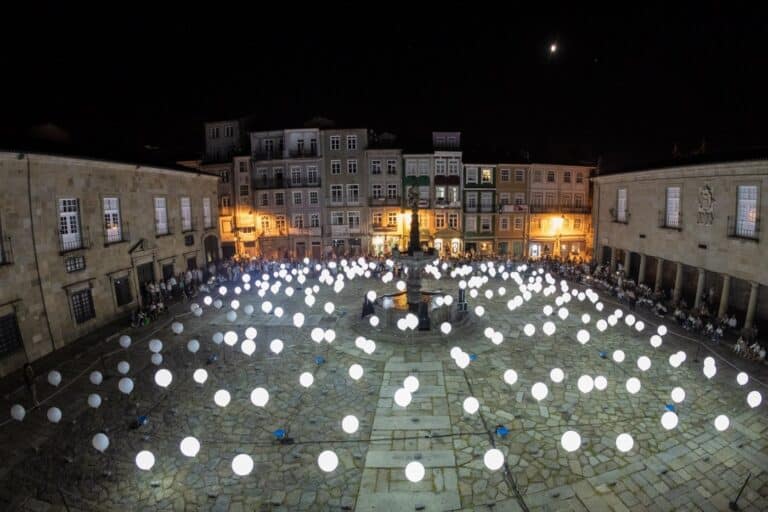 Noite Branca de Braga ocupa ruas, museus e jardins até domingo