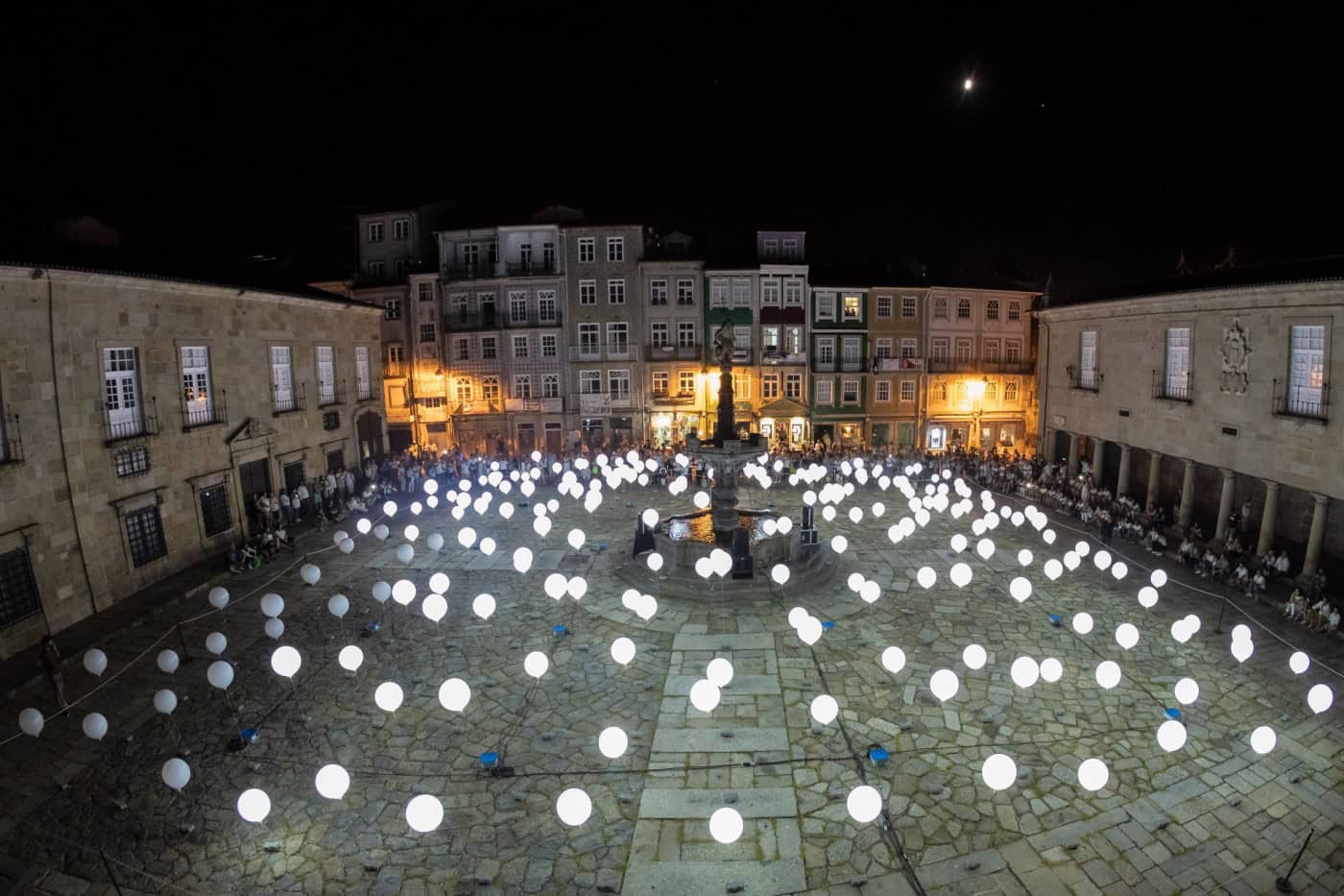 Noite Branca de Braga ocupa ruas, museus e jardins até domingo