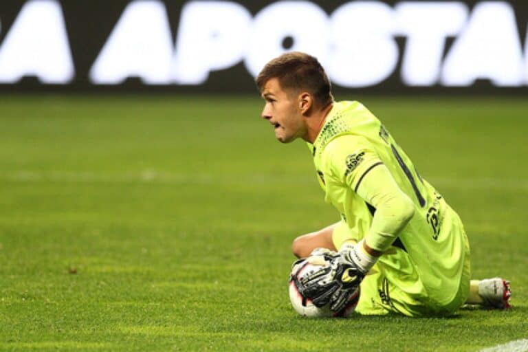 SCB. Lesão afasta Tiago Sá da titularidade