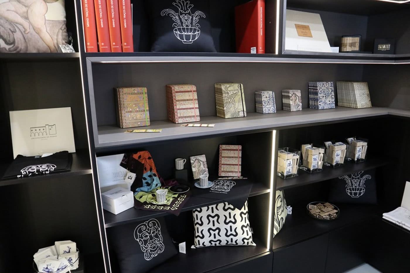 Loja oficial da UMinho já está aberta ao público