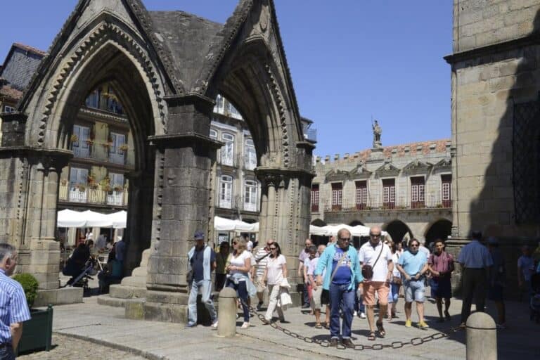 Plano de turismo quer aumentar "notoriedade internacional" de Guimarães&nbsp;