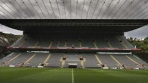 Ricardo Rio propõe criação de comissão para monitorizar Estádio Municipal&nbsp;