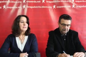 Bloco acusa Governo de não contratar funcionários para as escolas