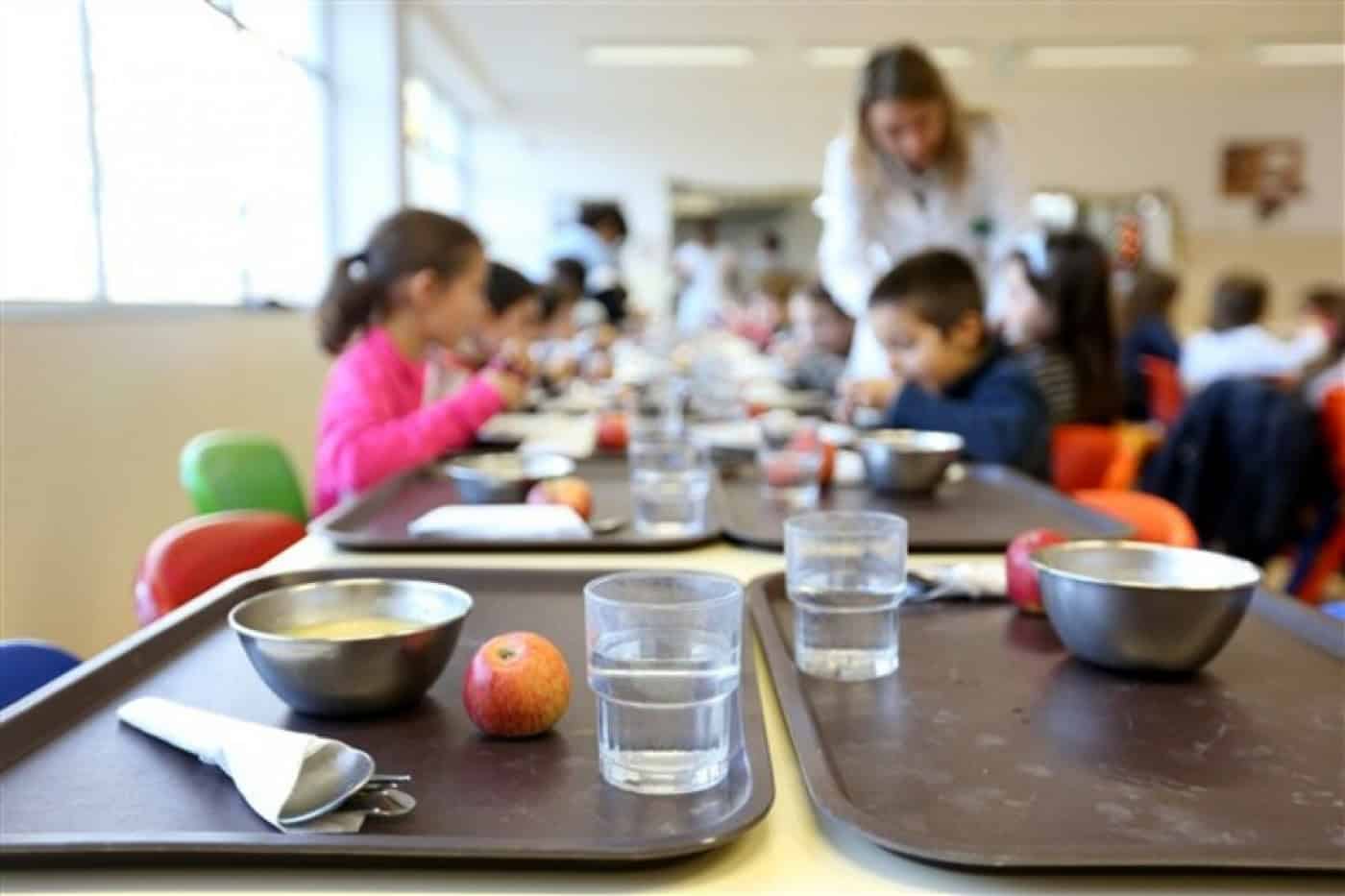 Lomar e Arcos cobrava indevidamente vigilância do 1º ciclo ao almoço