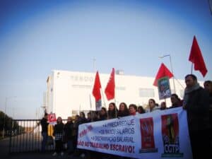 Trabalhadores da TESCO anunciam nova greve para esta quinta-feira