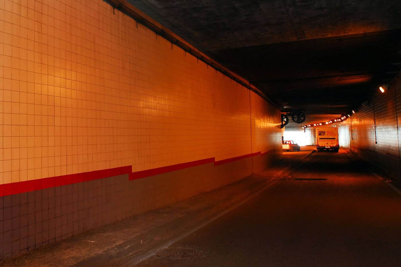 Trabalhos condicionam parte do túnel de acesso à Avenida Central dia 21