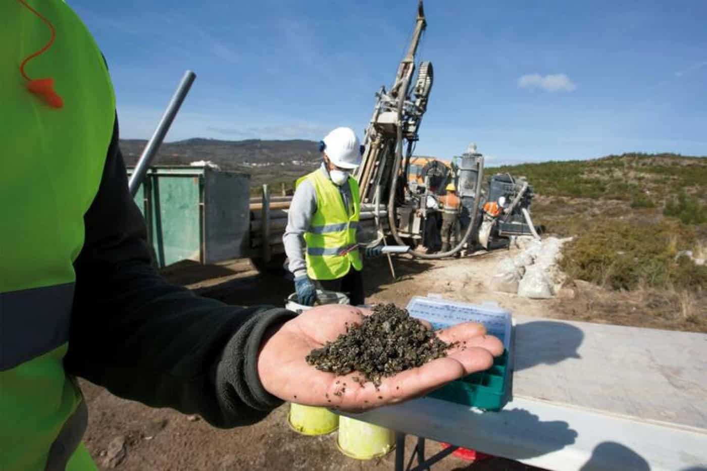 Partido MAS exige respostas quanto à exploração de lítio na região