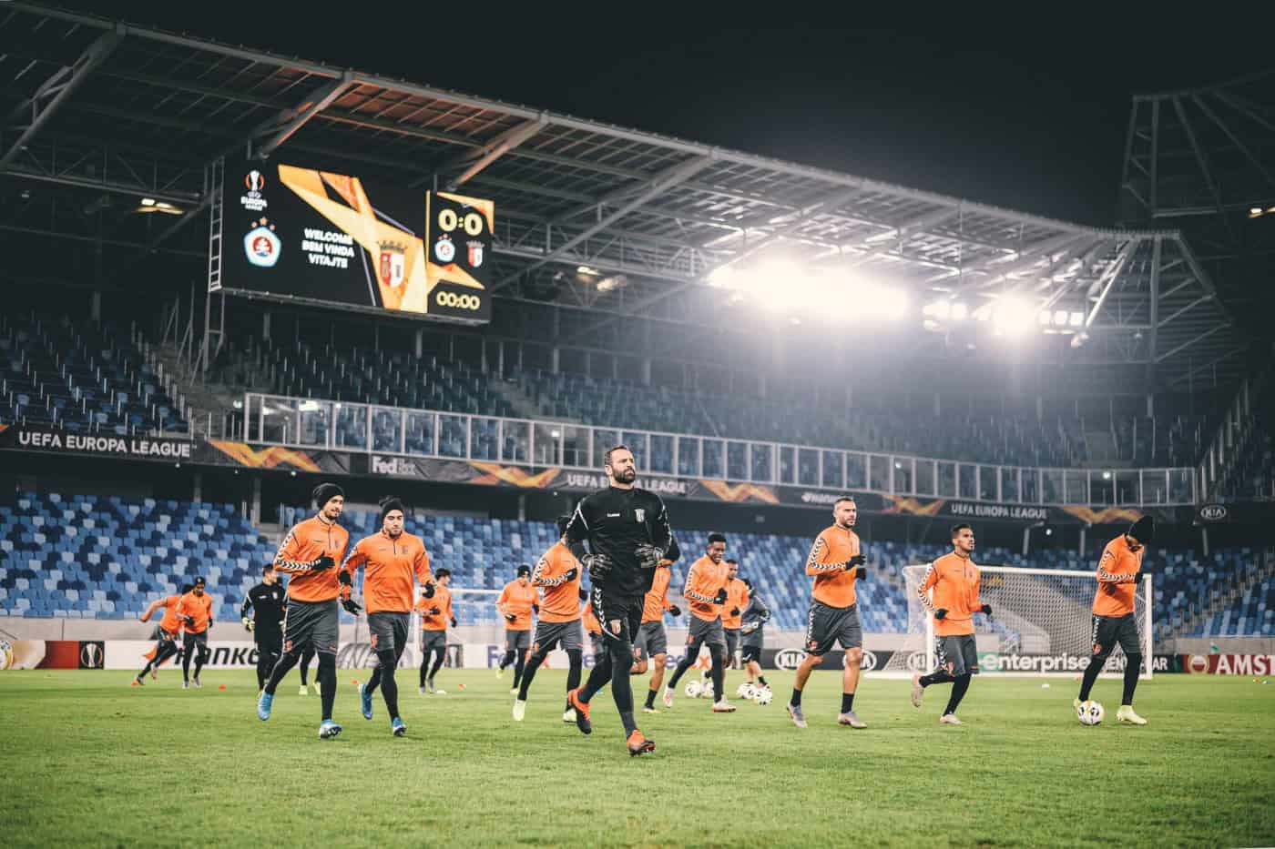 Liga Europa. SCB luta pelo primeiro lugar com mudanças no onze