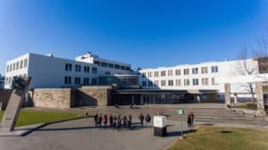 Protocolo com UMinho marca festa dos 42 anos da AAUM