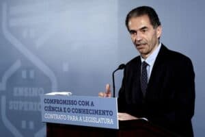 Jotas de Braga reclamam contra atraso a pedidos de bolsa