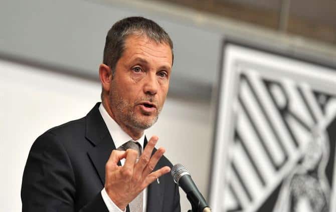 "Vitória SC podia estar no 3º lugar", diz Júlio Mendes