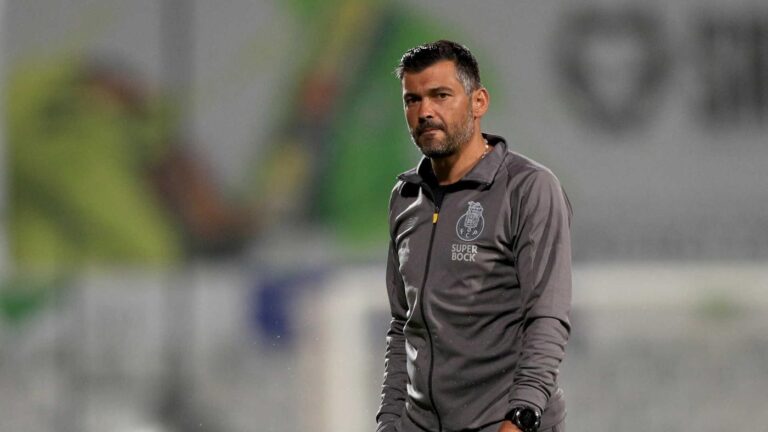 Sérgio Conceição destaca "maturidade" do FC Porto