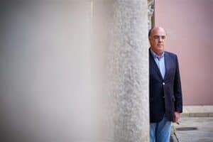 Miguel Costa Gomes fica em prisão domiciliária