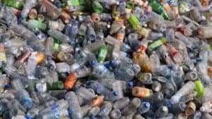 Trocar plástico por senhas de supermercado? Sim, é possível