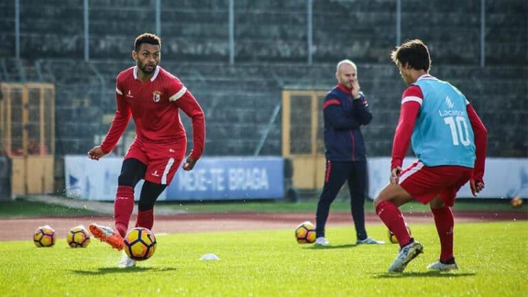 D' Alberto rescinde com SC Braga e assina pelo Moreirense