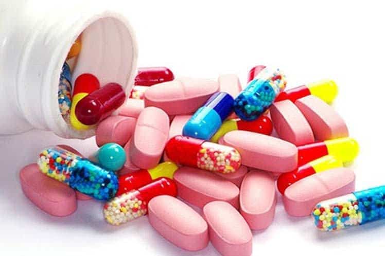 Uso excessivo de antibióticos aumenta resistência bacteriana