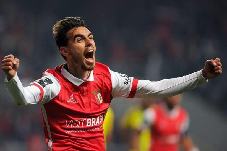 Triunfo "inteiramente justo", diz Abel Ferreira