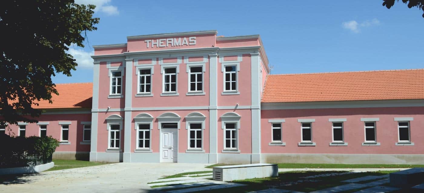 "A melhor opção é entregar a Taipas Turitermas ao privado"