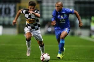 Rochinha é reforço do Vitória SC