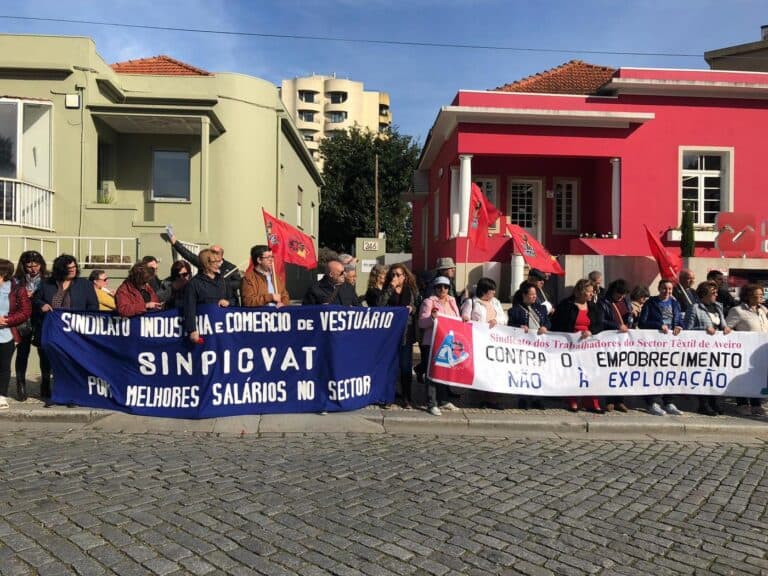 Trabalhadores do têxtil exigem revisão do contrato colectivo