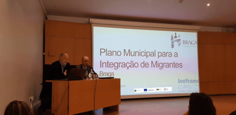 Plano de integração de migrantes aprovado com reparos