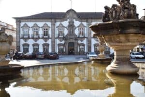 CMB confirma suspensão da hasta pública da Confiança