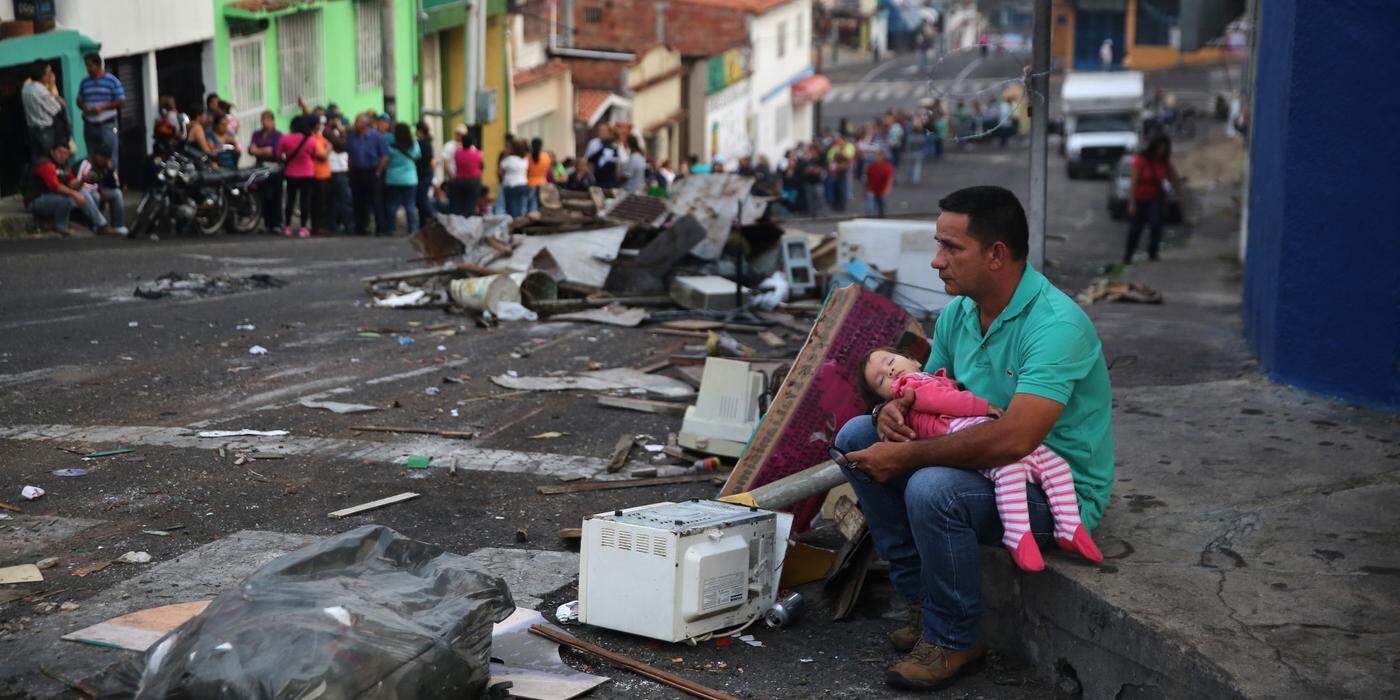 "Um olhar sobre o Estado da América Latina" no CECRI