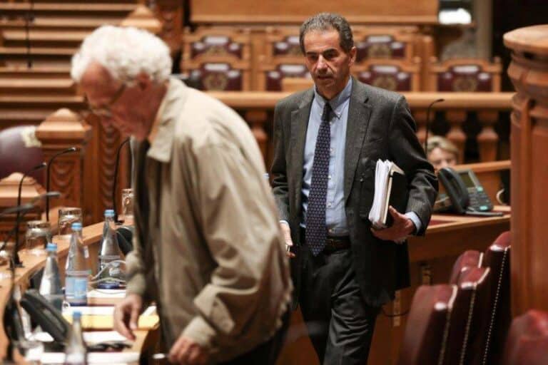 Ministro do Ensino Superior anuncia 12 mil camas para 2019