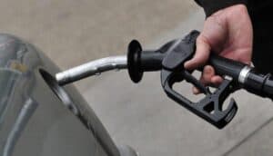 Taxa de carbono sobre combustíveis vai aumentar