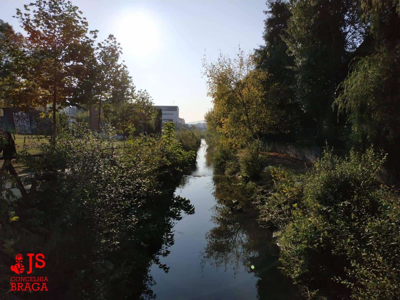 JS diz que o Rio Este está "descuidado" e pede acção