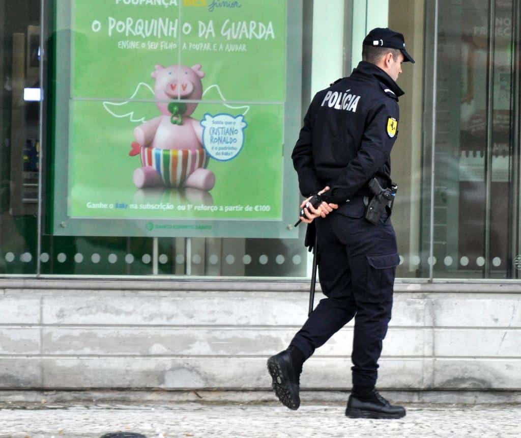 Polícias voltam a protestar esta quarta-feira