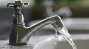 Facturas da água com informação sobre litros consumidos