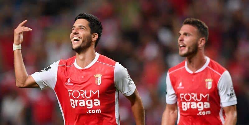 Novais lembra que o SCB entra em todos os jogos para vencer