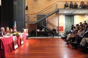 "Eleitor tem de estar mais próximo do decisor"