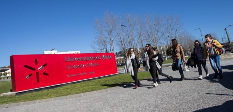 UMinho entre as 500 melhores academias do mundo