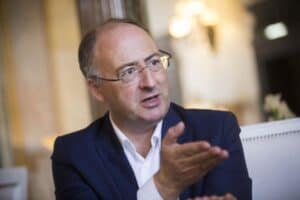 José Manuel Fernandes pede à UE que apoie Moçambique