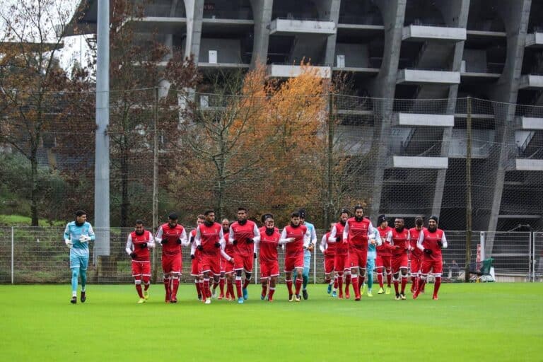 Abel admite mexidas e motivação frente ao Portimonense