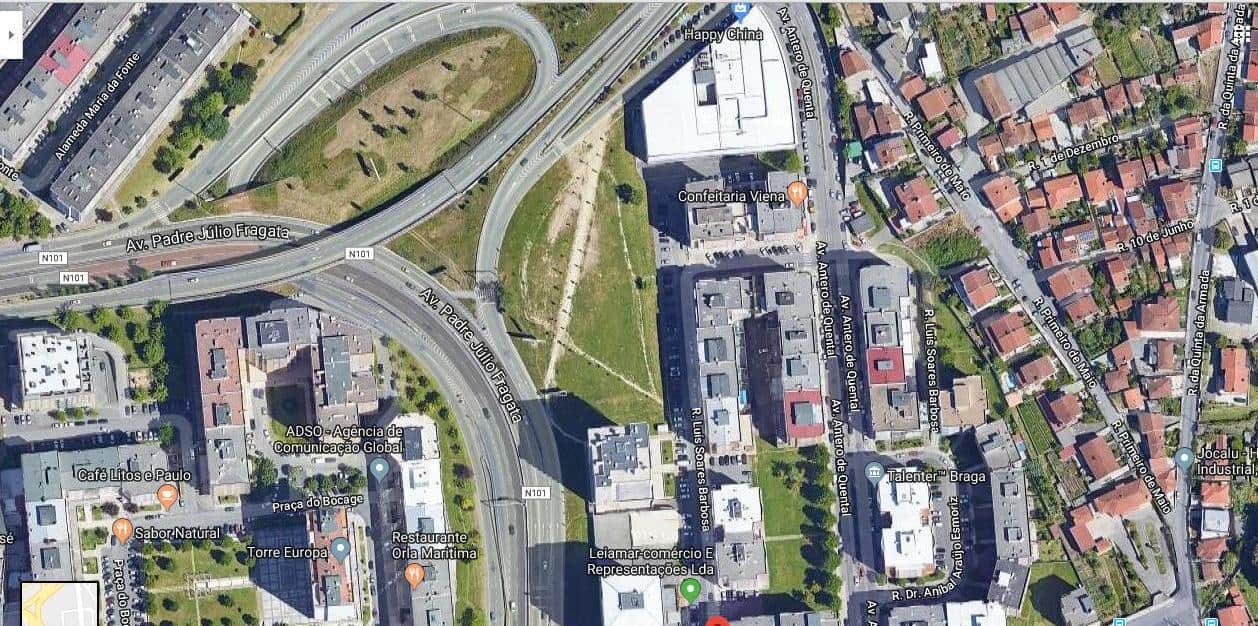 PS "estranha" cedência da câmara para ginásio privado