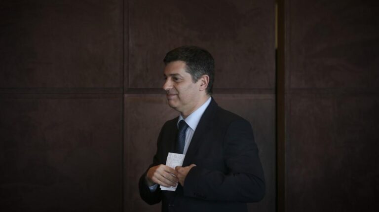 Governo lança linha de apoio às empresas