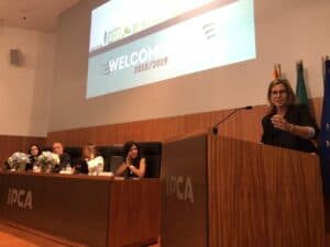 Alunos do Ensino Superior “não podem ficar para trás”